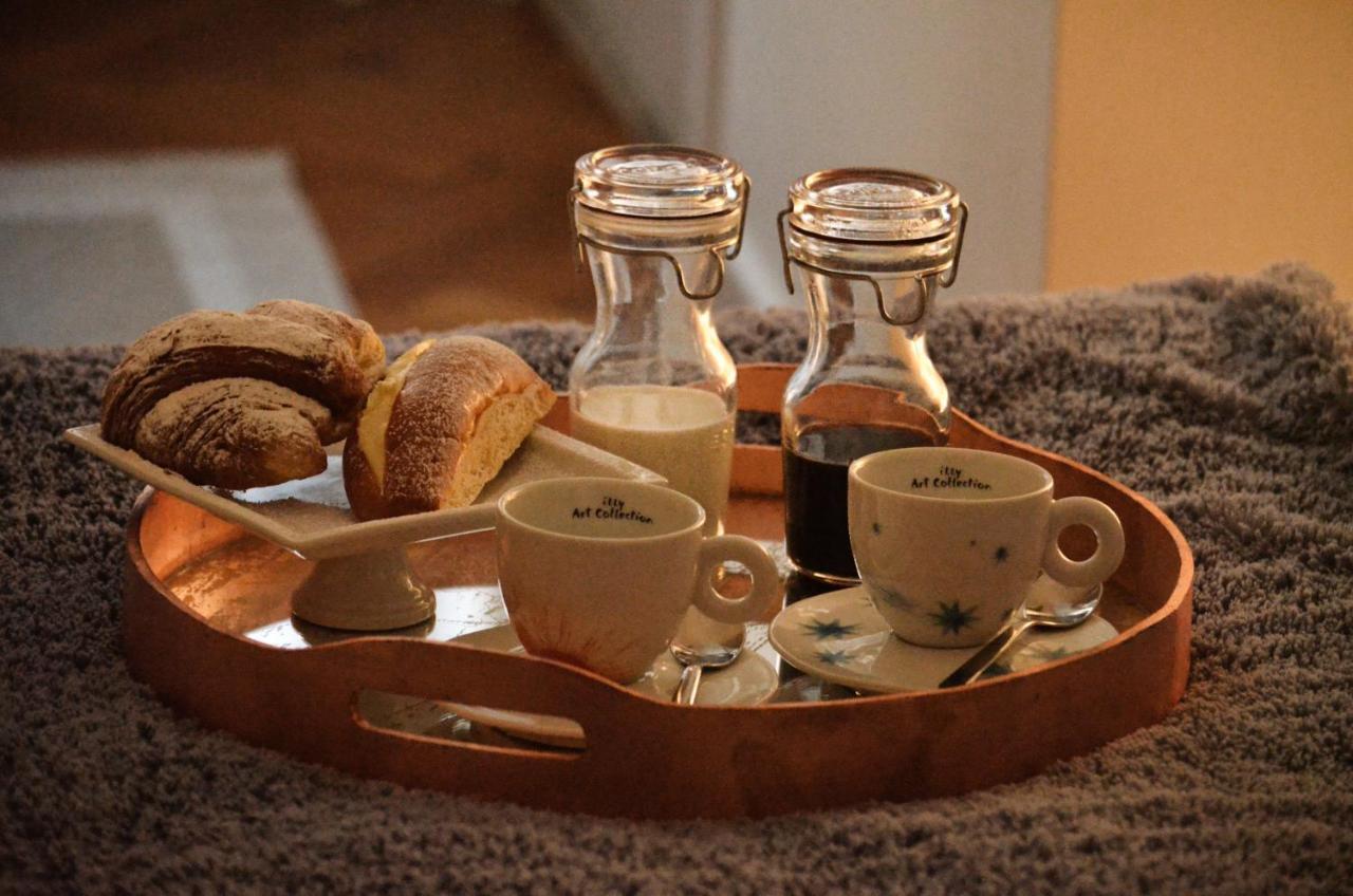 トリエステ Punto8 Bed & Breakfast エクステリア 写真